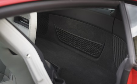 2022 Audi R8 Coupe V10 Performance RWD (UK-Spec) Interior Detail Wallpapers 450x275 (160)