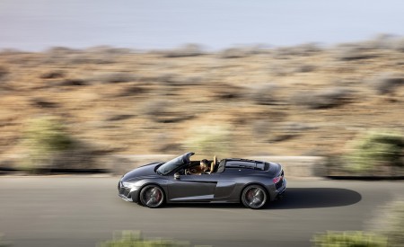 2022 Audi R8 Spyder V10 Performance RWD (Color: Daytona Gray Metallic) Side Wallpapers 450x275 (16)