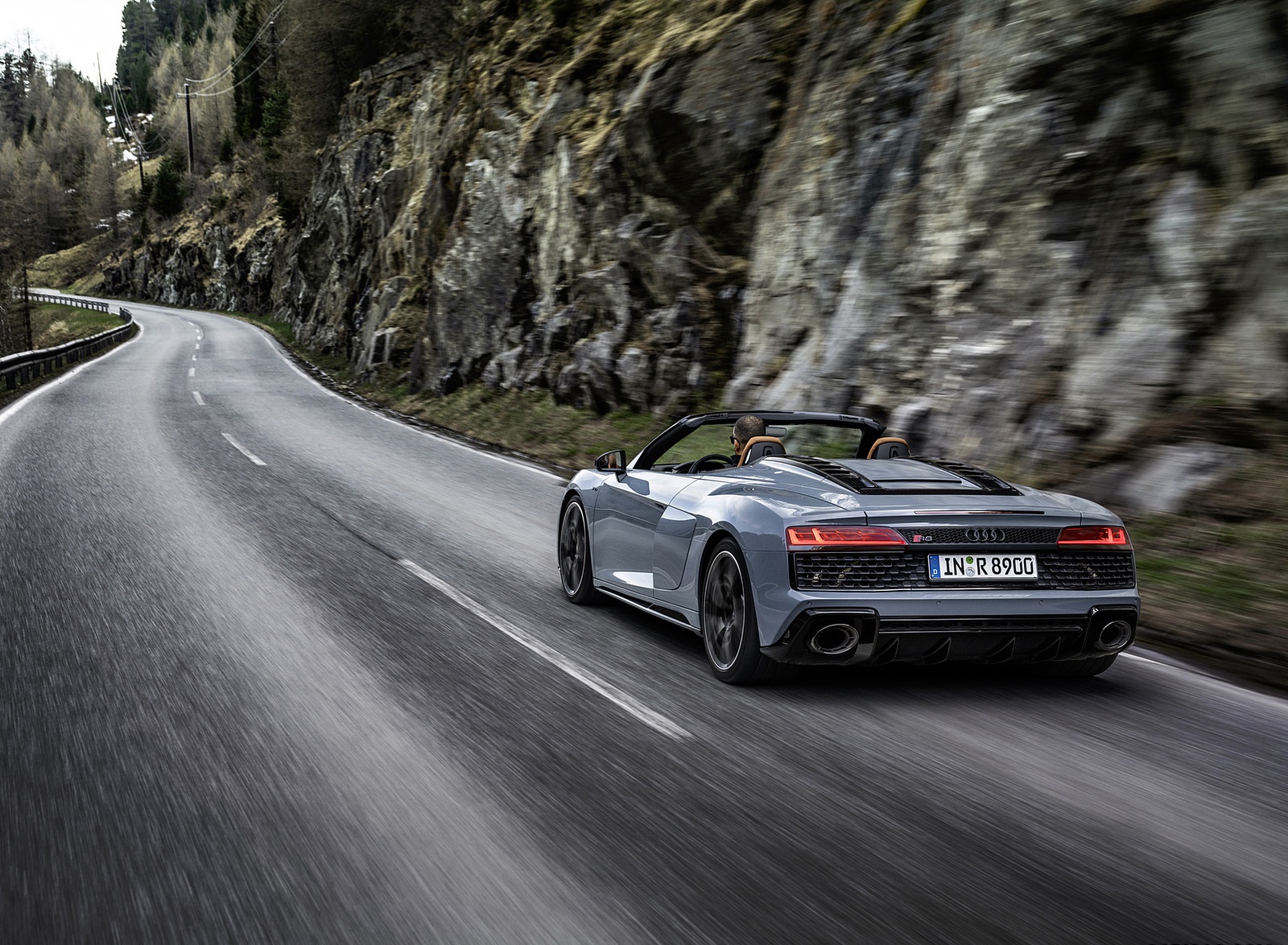 2022 Audi R8 Spyder V10 Performance RWD (Color: Kamero Grey) Rear Wallpapers #2 of 40