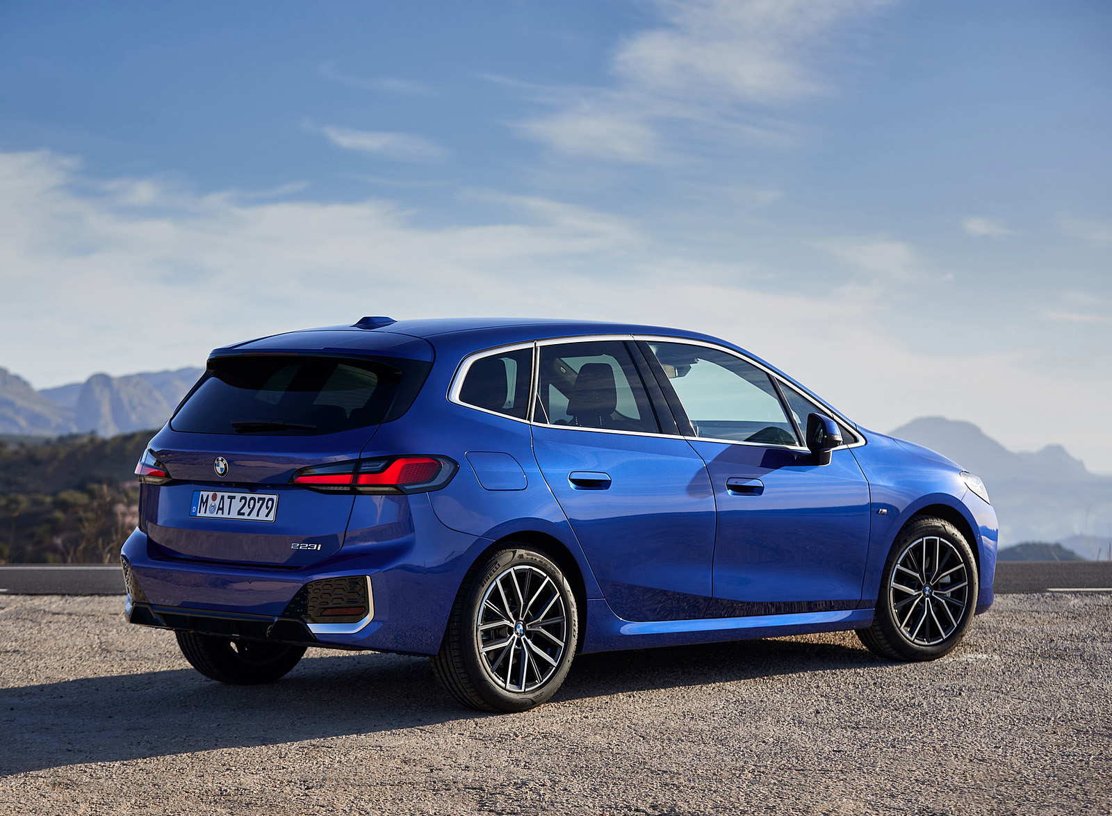 2022 BMW 2 Series 223i Active Tourer Rear Three-Quarter Wallpapers #147 of 231