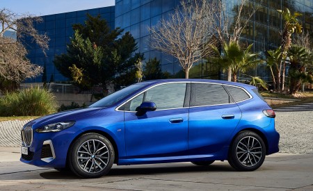 2022 BMW 2 Series 223i Active Tourer Side Wallpapers 450x275 (163)