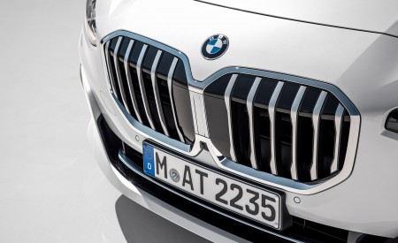 2022 BMW 223i Active Tourer Grille Wallpapers 450x275 (41)