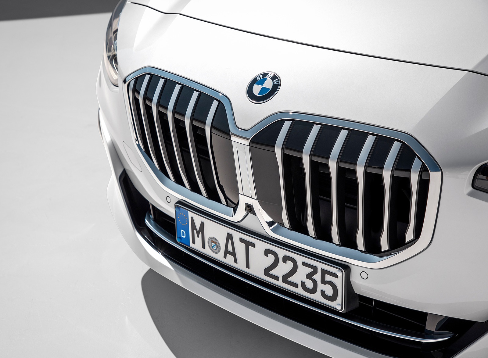 2022 BMW 223i Active Tourer Grille Wallpapers #41 of 231