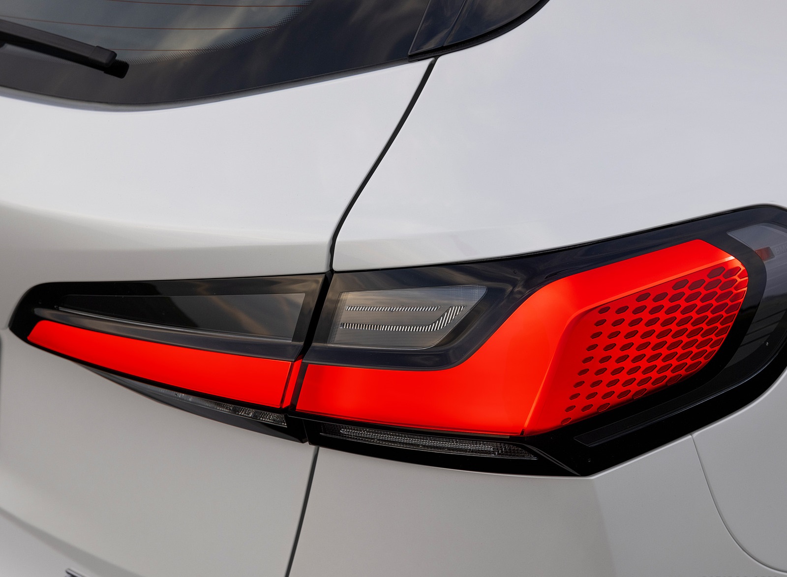2022 BMW 223i Active Tourer Tail Light Wallpapers #42 of 231