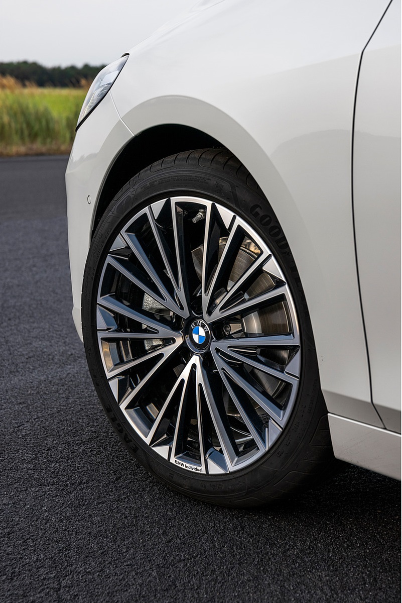 2022 BMW 223i Active Tourer Wheel Wallpapers #21 of 231