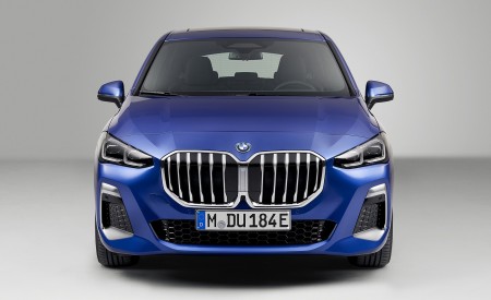 2022 BMW 230e xDrive Active Tourer Front Wallpapers 450x275 (41)