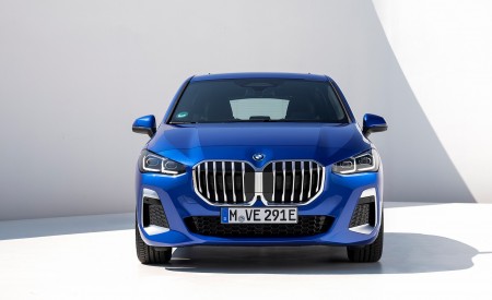 2022 BMW 230e xDrive Active Tourer Front Wallpapers 450x275 (37)