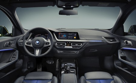 2022 BMW M135i xDrive Interior Cockpit Wallpapers 450x275 (95)
