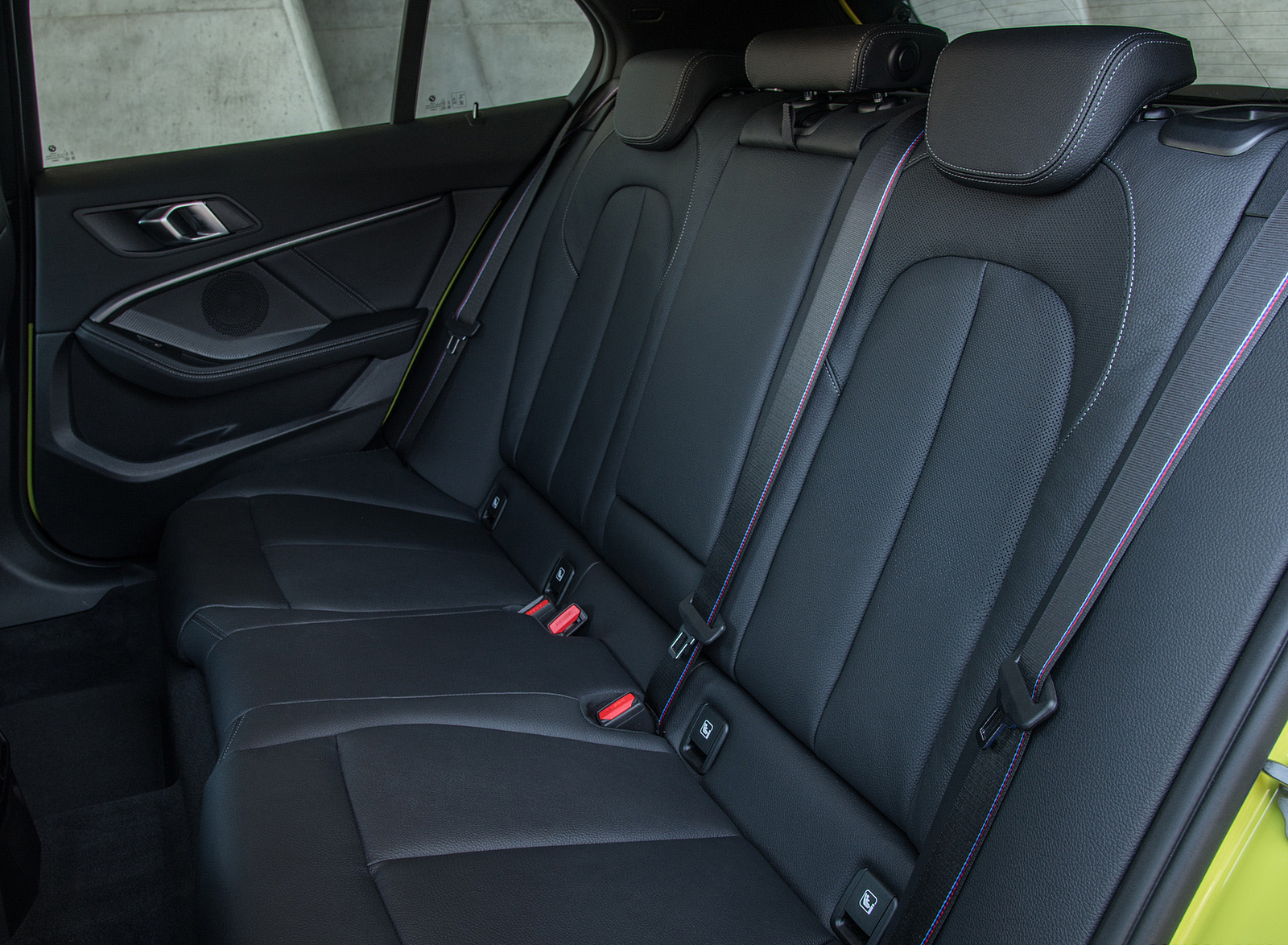 2022 BMW M135i xDrive Interior Rear Seats Wallpapers #76 of 95