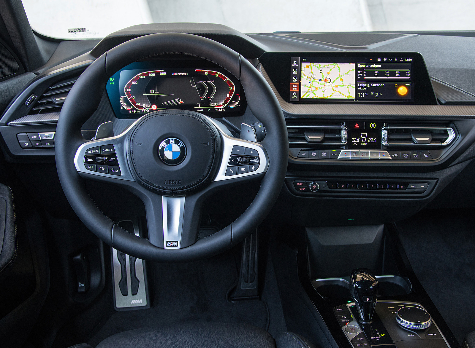 2022 BMW M135i xDrive Interior Wallpapers #67 of 95