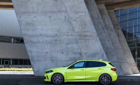2022 BMW M135i xDrive Side Wallpapers 450x275 (40)