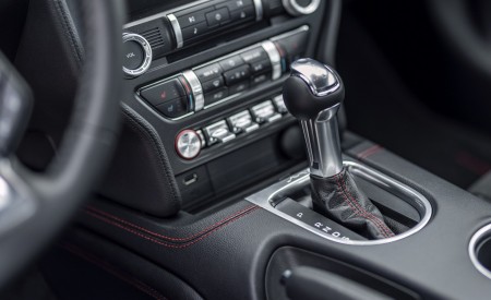 2022 Ford Mustang GT California Special Central Console Wallpapers 450x275 (17)