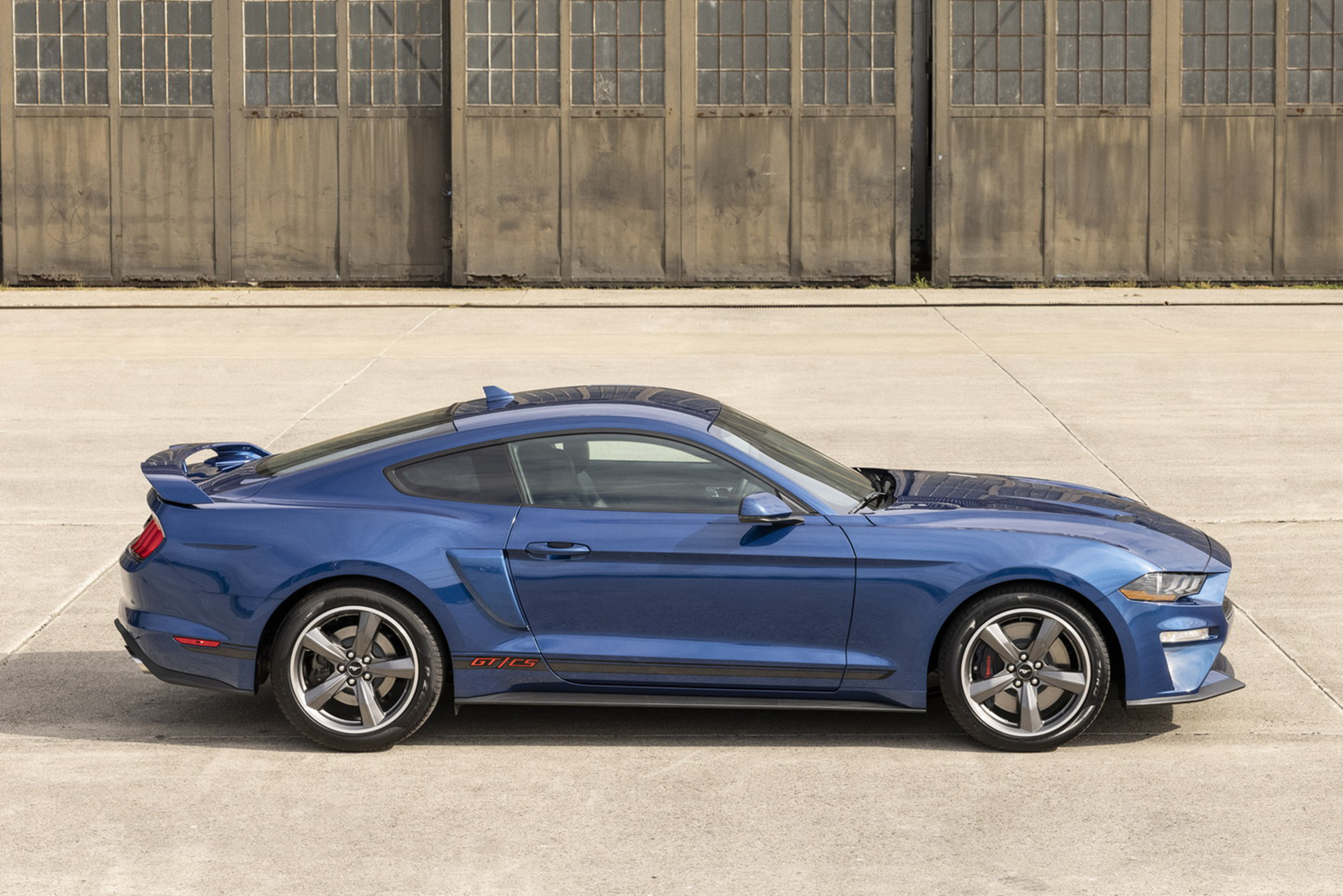 2022 Ford Mustang GT California Special Side Wallpapers (4)