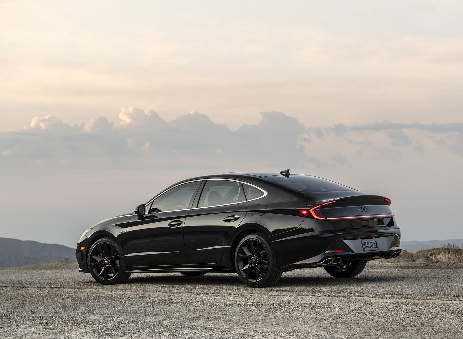 2022 Hyundai Sonata N Line Night Edition Rear Three-Quarter Wallpapers (5)