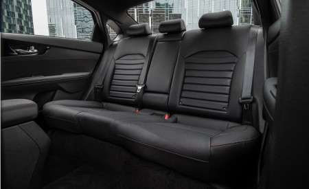 2022 Kia Forte GT Interior Rear Seats Wallpapers 450x275 (25)