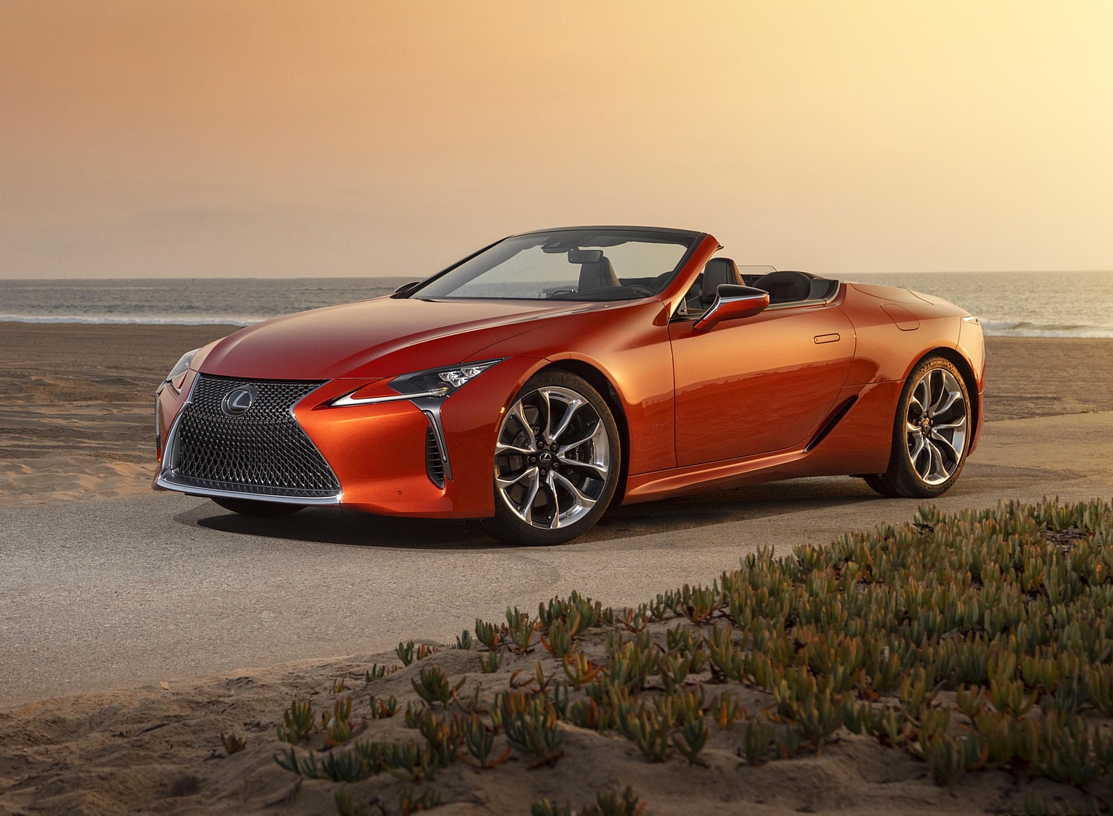 2022 Lexus LC 500 Convertible Front Three-Quarter Wallpapers (3)