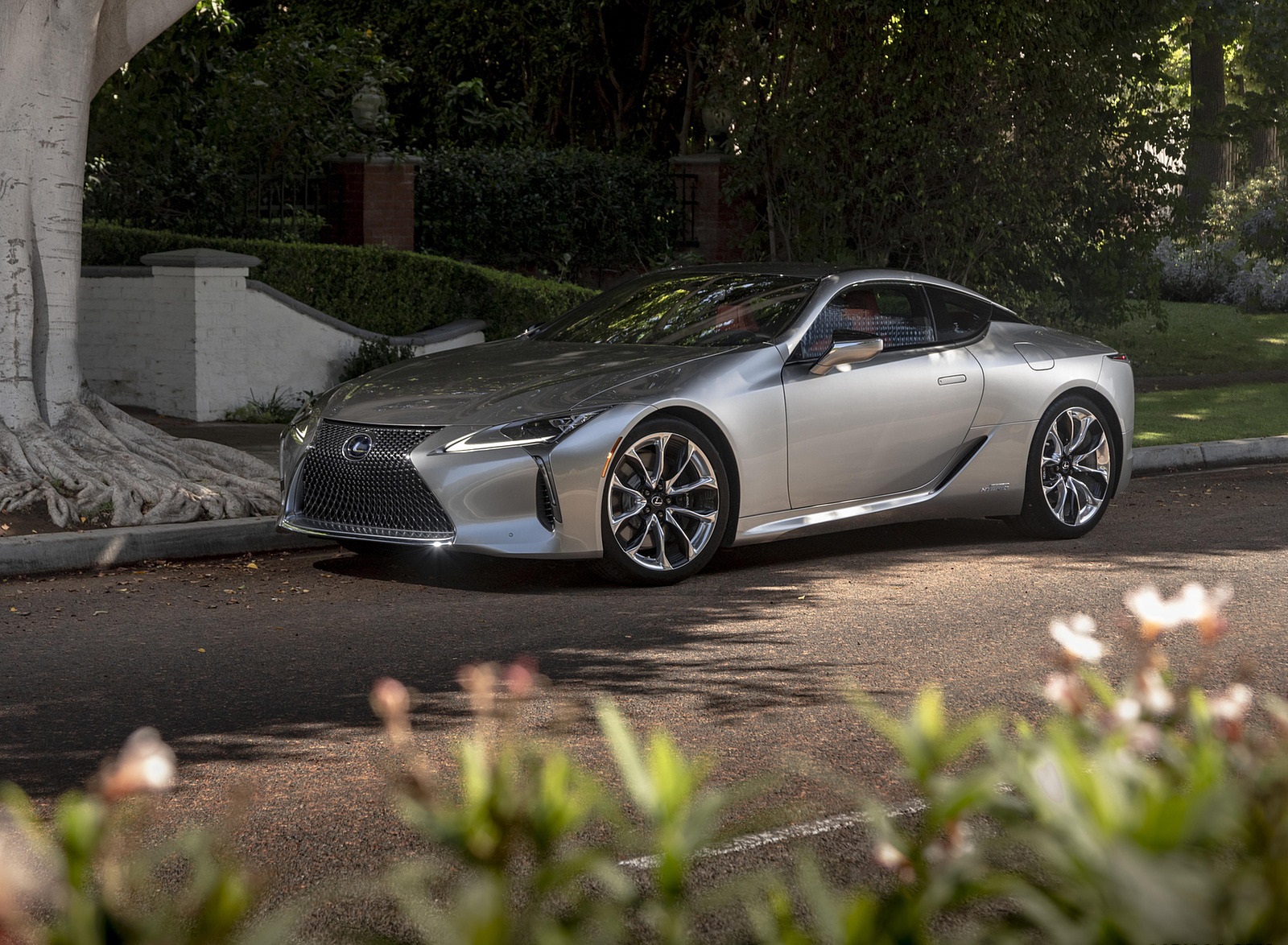 2022 Lexus LC 500h Coupe Front Three-Quarter Wallpapers (4)