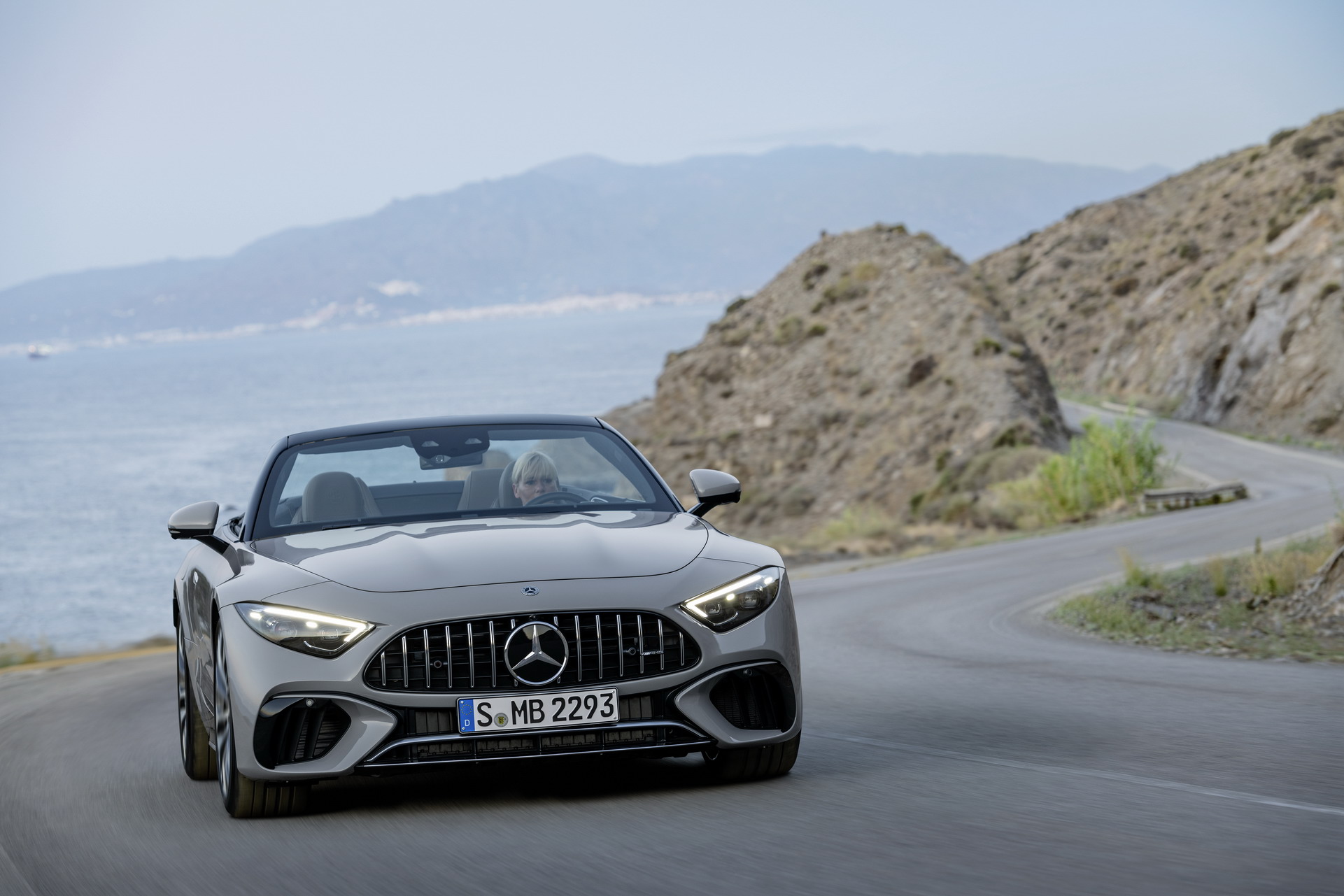 2022 Mercedes-AMG SL 55 4MATIC+ (Color: Alpine Grey Uni) Front Wallpapers (7)