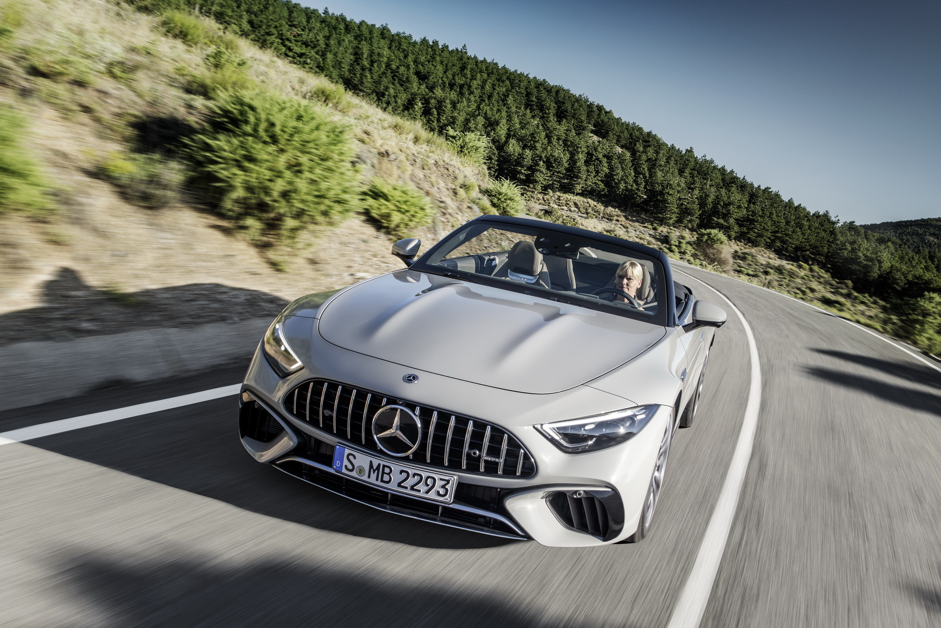 2022 Mercedes-AMG SL 55 4MATIC+ (Color: Alpine Grey Uni) Front Wallpapers (3)