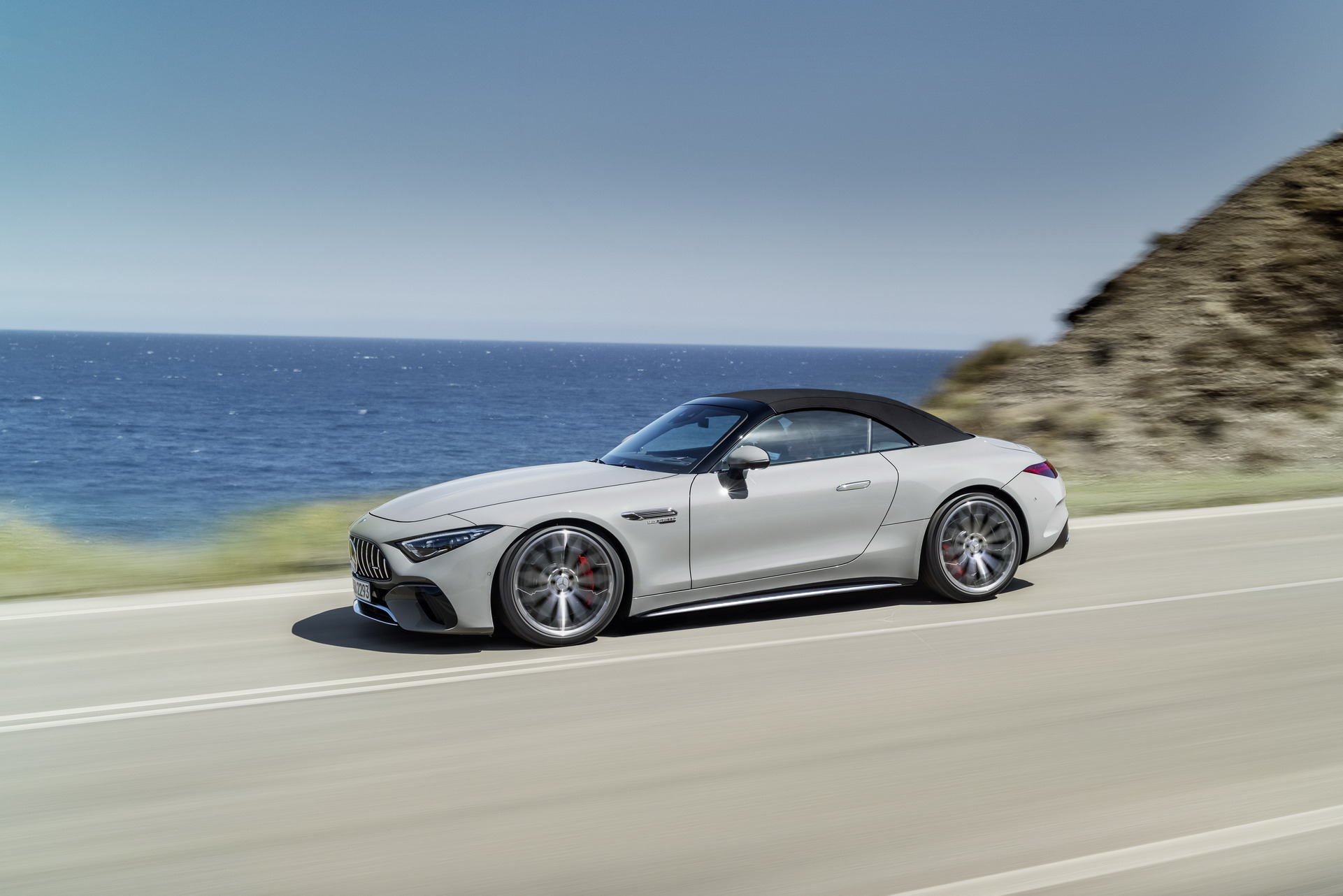 2022 Mercedes-AMG SL 55 4MATIC+ (Color: Alpine Grey Uni) Side Wallpapers #21 of 66