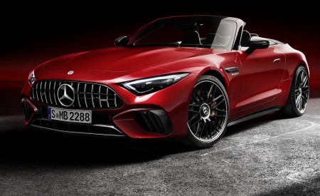 2022 Mercedes-AMG SL 63 4MATIC+ (Color: Patagonia Red Metallic) Front Three-Quarter Wallpapers 450x275 (60)