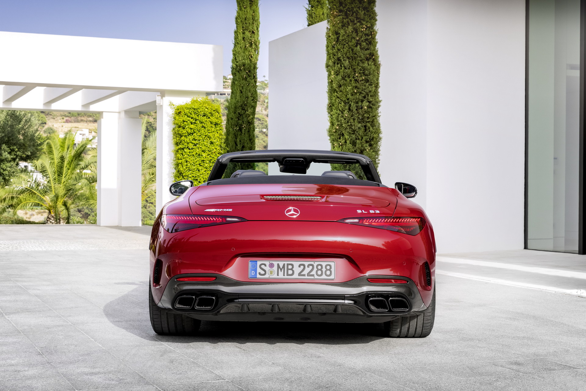 2022 Mercedes-AMG SL 63 4MATIC+ (Color: Patagonia Red Metallic) Rear Wallpapers #20 of 97