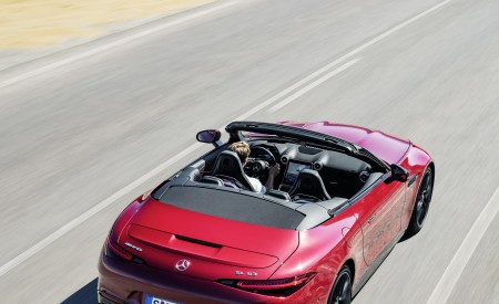 2022 Mercedes-AMG SL 63 4MATIC+ (Color: Patagonia Red Metallic) Top Wallpapers 450x275 (13)