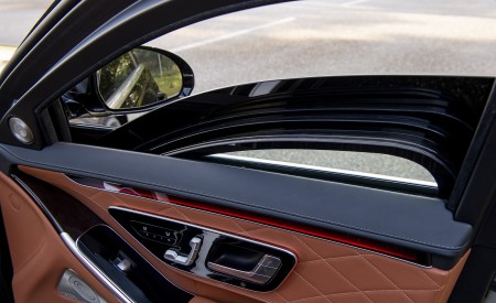 2022 Mercedes-Benz S 680 GUARD 4MATIC Interior Detail Wallpapers 450x275 (30)