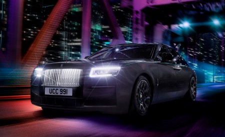 2022 Rolls-Royce Ghost Black Badge Front Three-Quarter Wallpapers 450x275 (2)