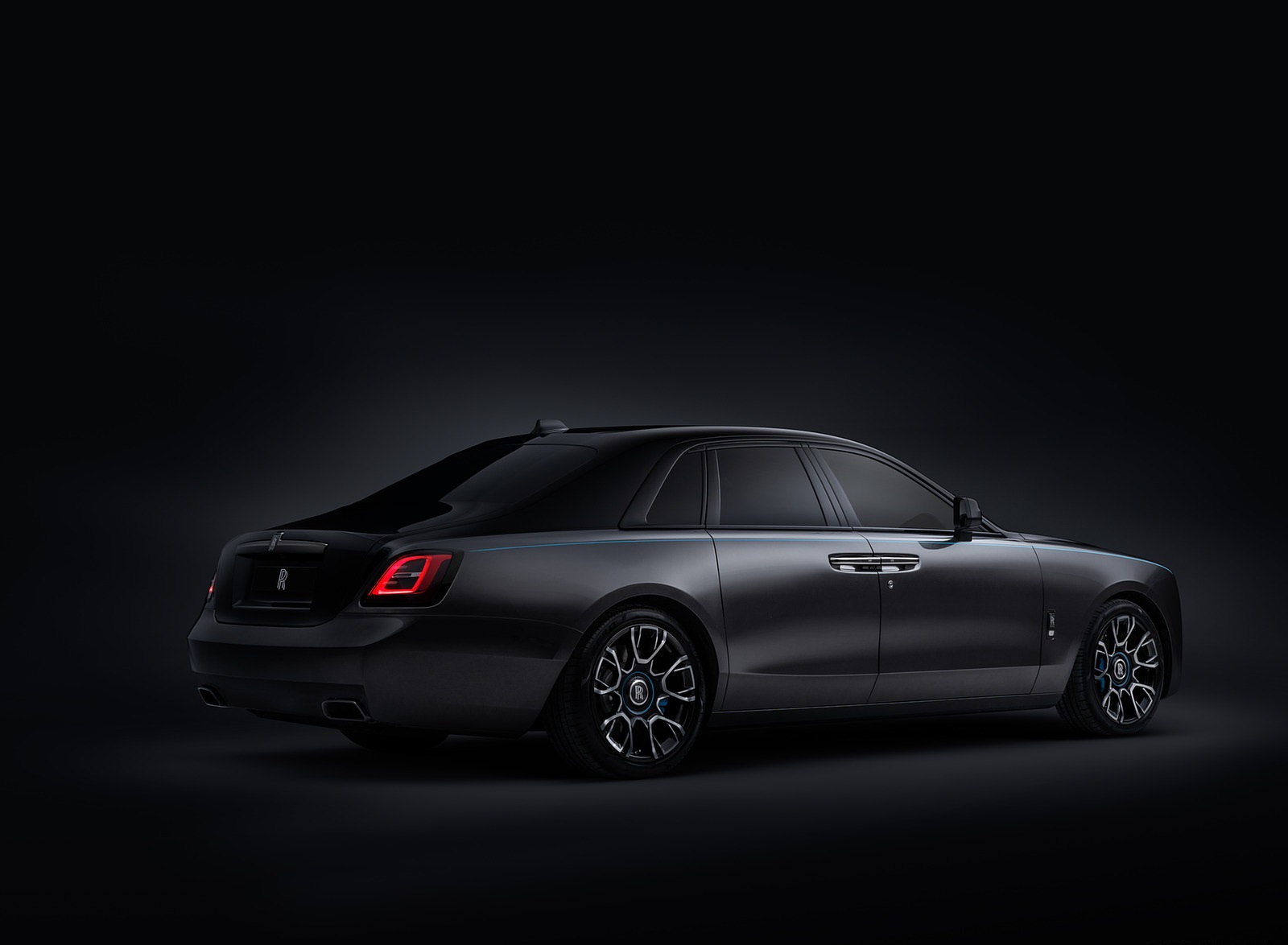 2022 Rolls-Royce Ghost Black Badge Rear Three-Quarter Wallpapers #19 of 62