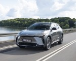 2023 Toyota bZ4X BEV (Euro-Spec) Front Three-Quarter Wallpapers 150x120 (89)