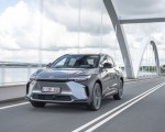 2023 Toyota bZ4X BEV (Euro-Spec) Front Three-Quarter Wallpapers 150x120 (99)