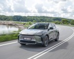 2023 Toyota bZ4X BEV (Euro-Spec) Front Three-Quarter Wallpapers  150x120 (88)