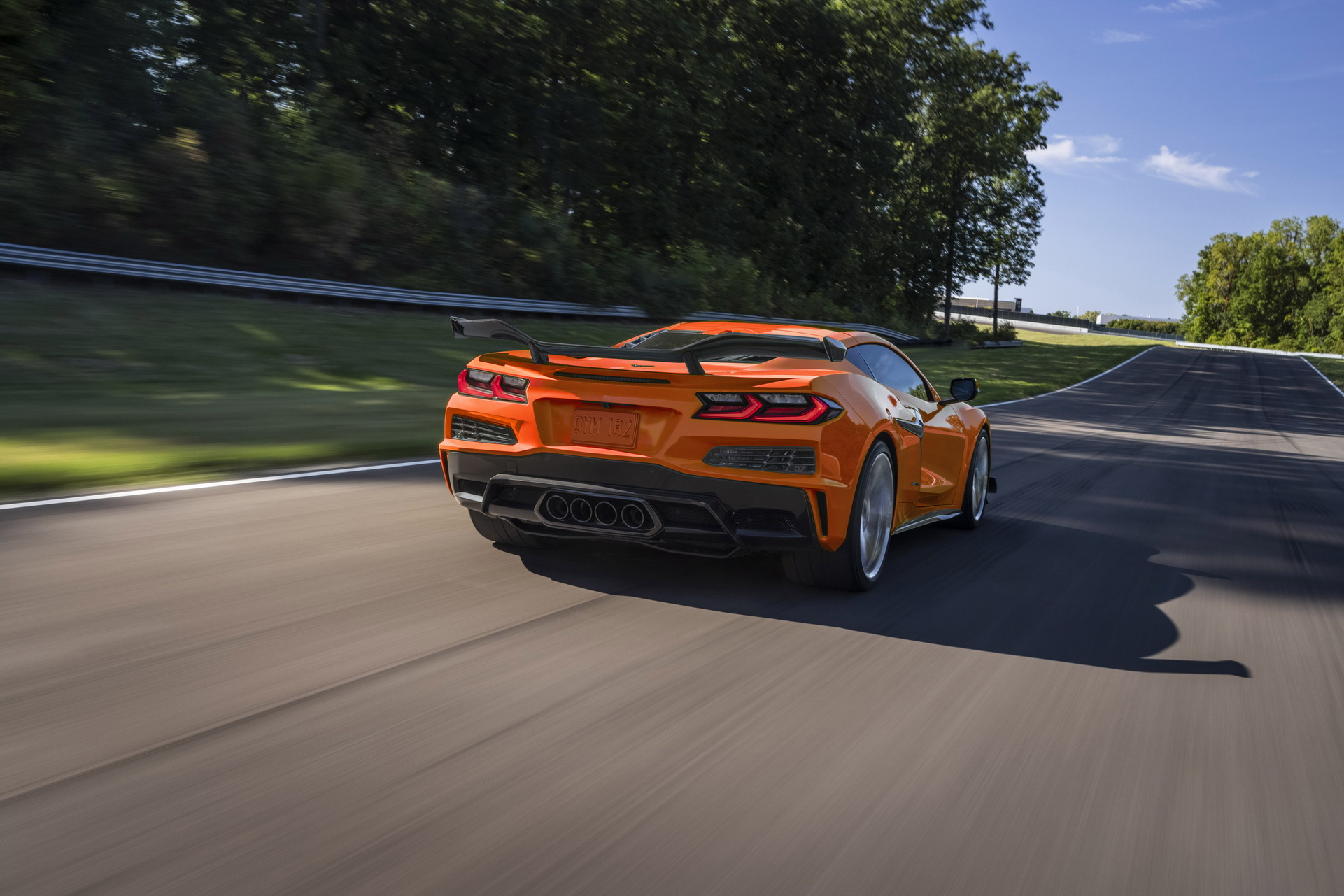 2023 Chevrolet Corvette Z06 Rear Wallpapers (2)