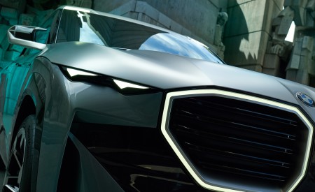 2021 BMW XM Concept Headlight Wallpapers 450x275 (17)