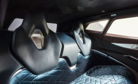 2021 BMW XM Concept Interior Rear Seats Wallpapers 450x275 (47)