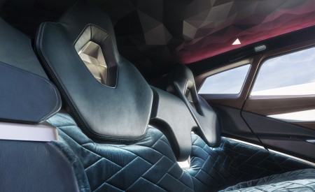 2021 BMW XM Concept Interior Rear Seats Wallpapers 450x275 (48)