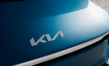 2021 Kia EV9 Concept Badge Wallpapers 450x275 (23)
