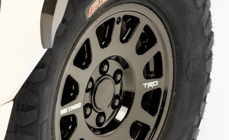 2021 Toyota Tundra TRD Desert Chase Concept Wheel Wallpapers 450x275 (14)