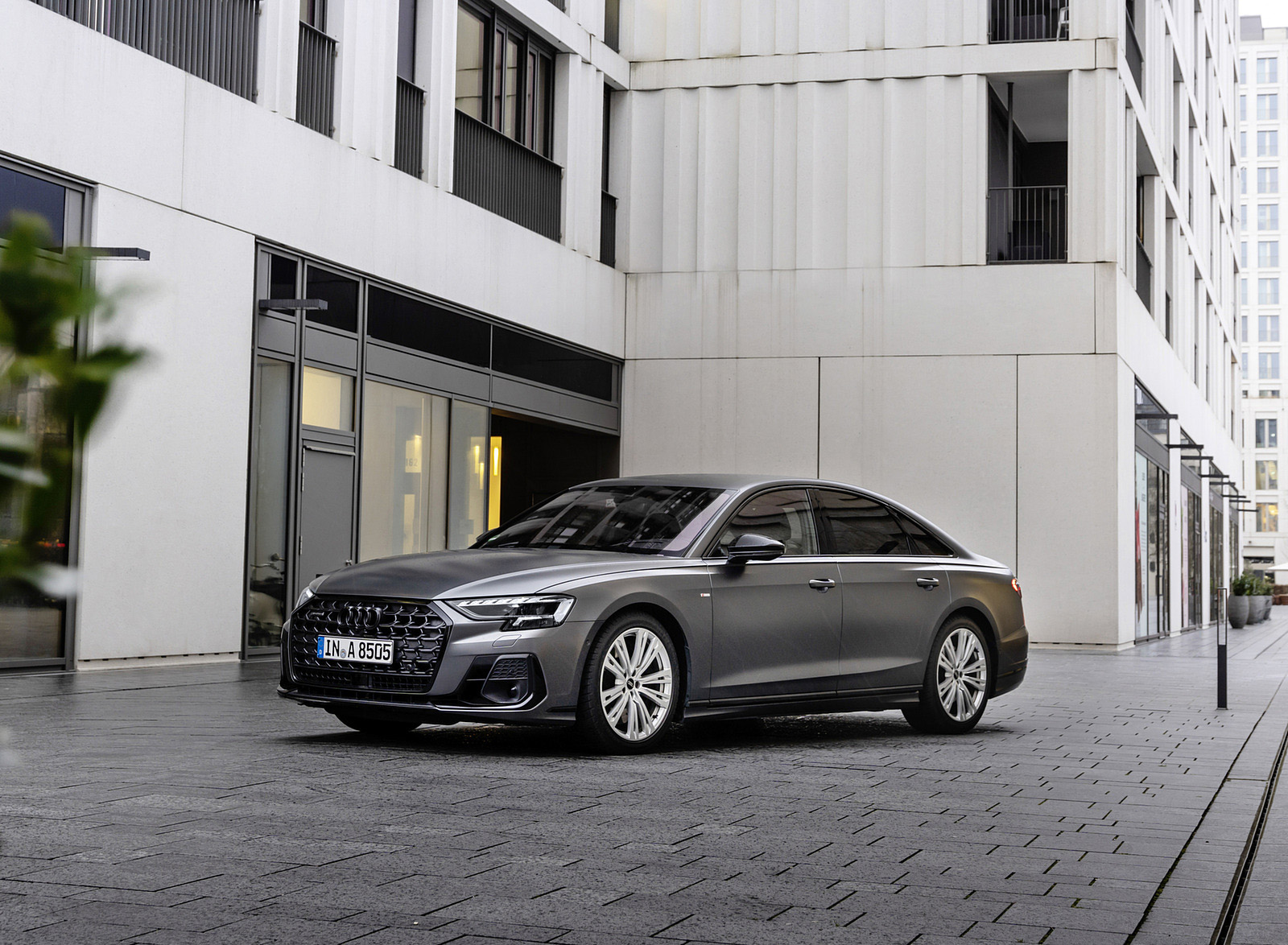 2022 Audi A8 (Color: Daytona Grey Matt Effect) Front Three-Quarter Wallpapers (10)