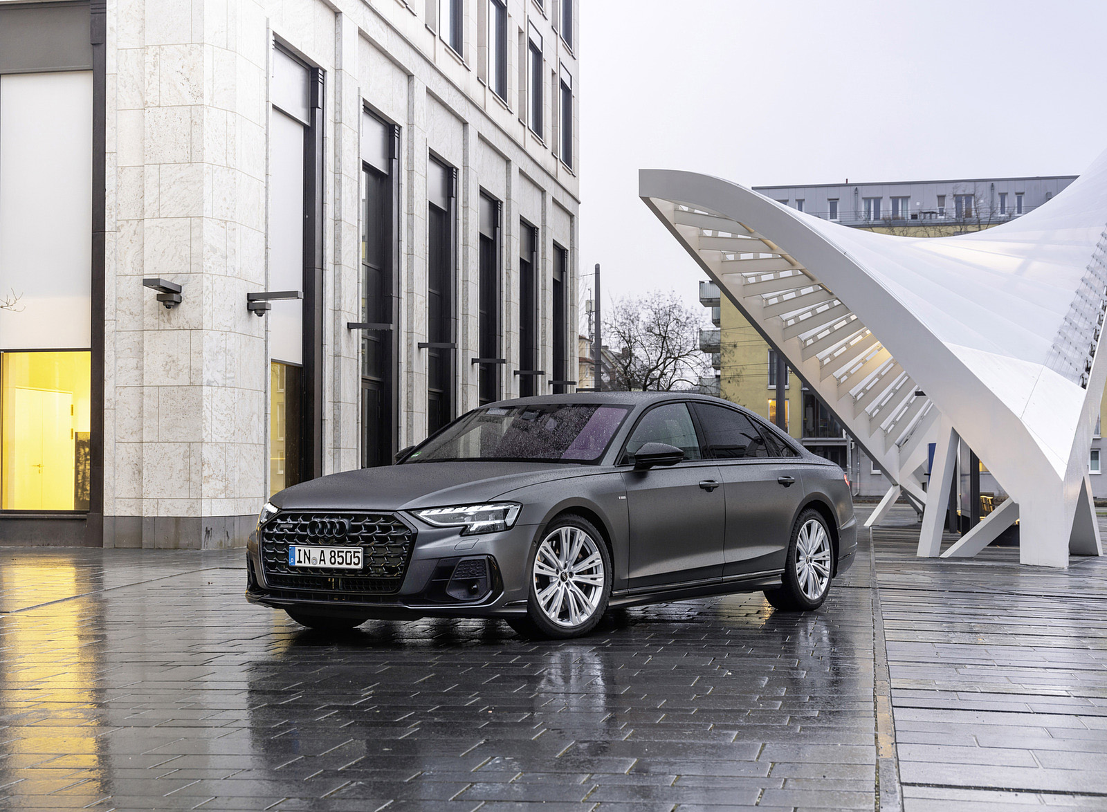 2022 Audi A8 (Color: Daytona Grey Matt Effect) Front Three-Quarter Wallpapers #9 of 64