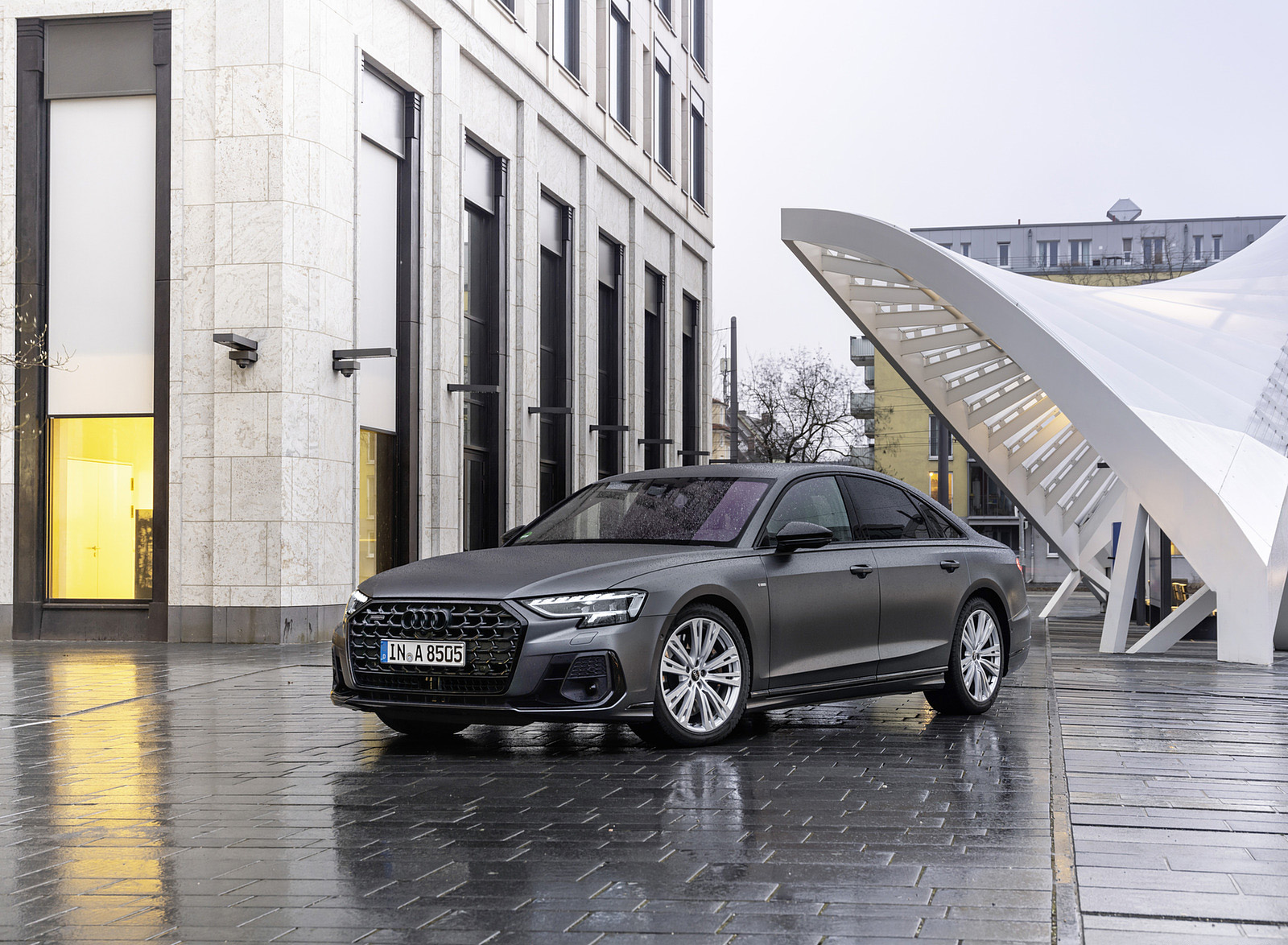 2022 Audi A8 (Color: Daytona Grey Matt Effect) Front Three-Quarter Wallpapers (8)