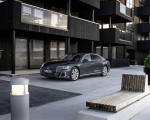 2022 Audi A8 L (Color: Manhattan Grey) Front Three-Quarter Wallpapers 150x120 (55)