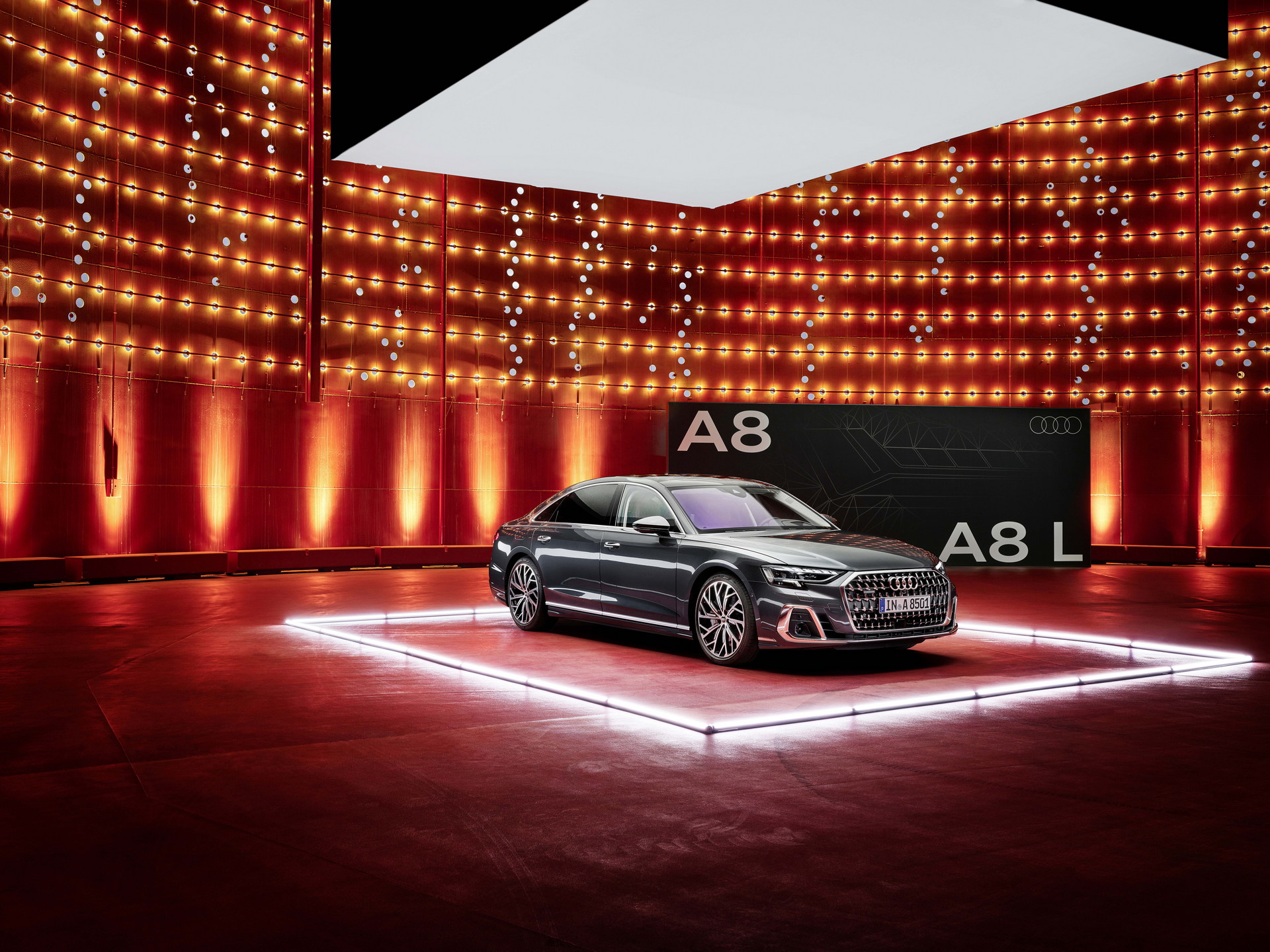 2022 Audi A8 L (Color: Manhattan Grey) Front Three-Quarter Wallpapers #68 of 91