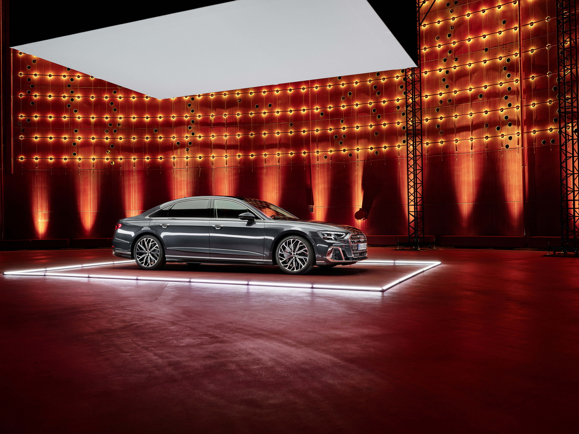 2022 Audi A8 L (Color: Manhattan Grey) Front Three-Quarter Wallpapers #69 of 91