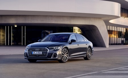 2022 Audi A8 L (Color: Manhattan Grey) Front Three-Quarter Wallpapers 450x275 (7)
