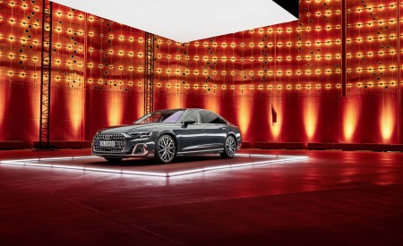 2022 Audi A8 L (Color: Manhattan Grey) Front Three-Quarter Wallpapers 450x275 (70)