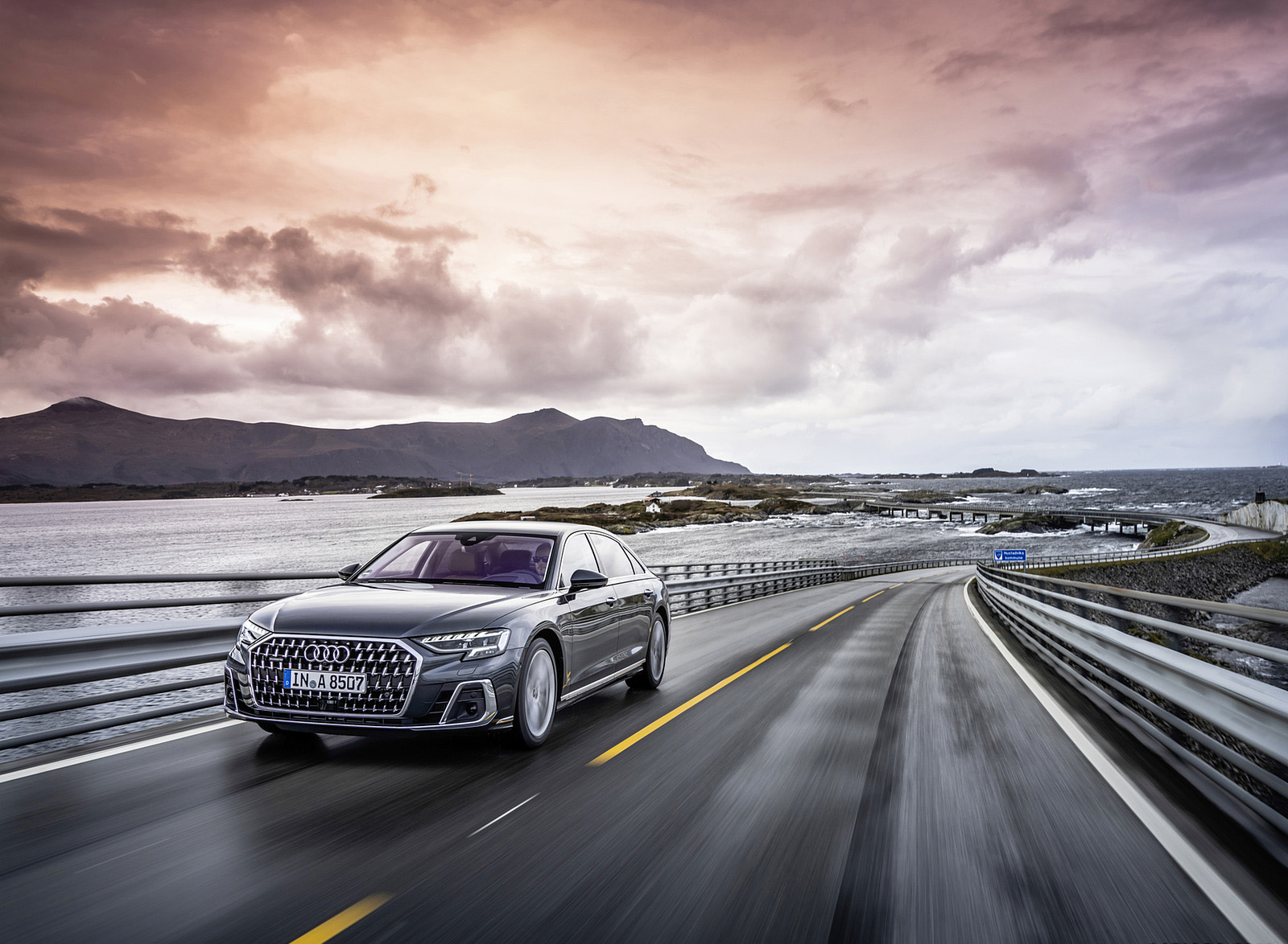 2022 Audi A8 L (Color: Manhattan Grey) Front Wallpapers  #13 of 91