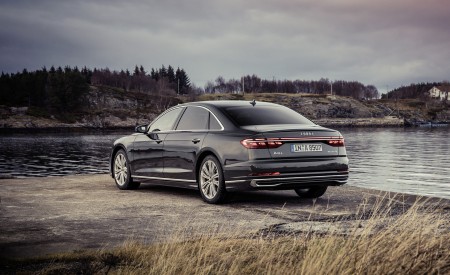 2022 Audi A8 L (Color: Manhattan Grey) Rear Three-Quarter Wallpapers 450x275 (43)