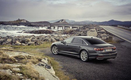 2022 Audi A8 L (Color: Manhattan Grey) Rear Three-Quarter Wallpapers 450x275 (37)